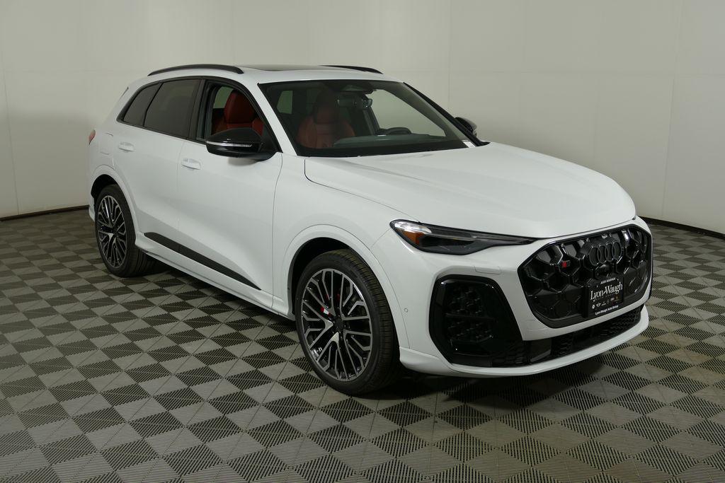 2026 Audi SQ5 Premium Plus quattro's photo