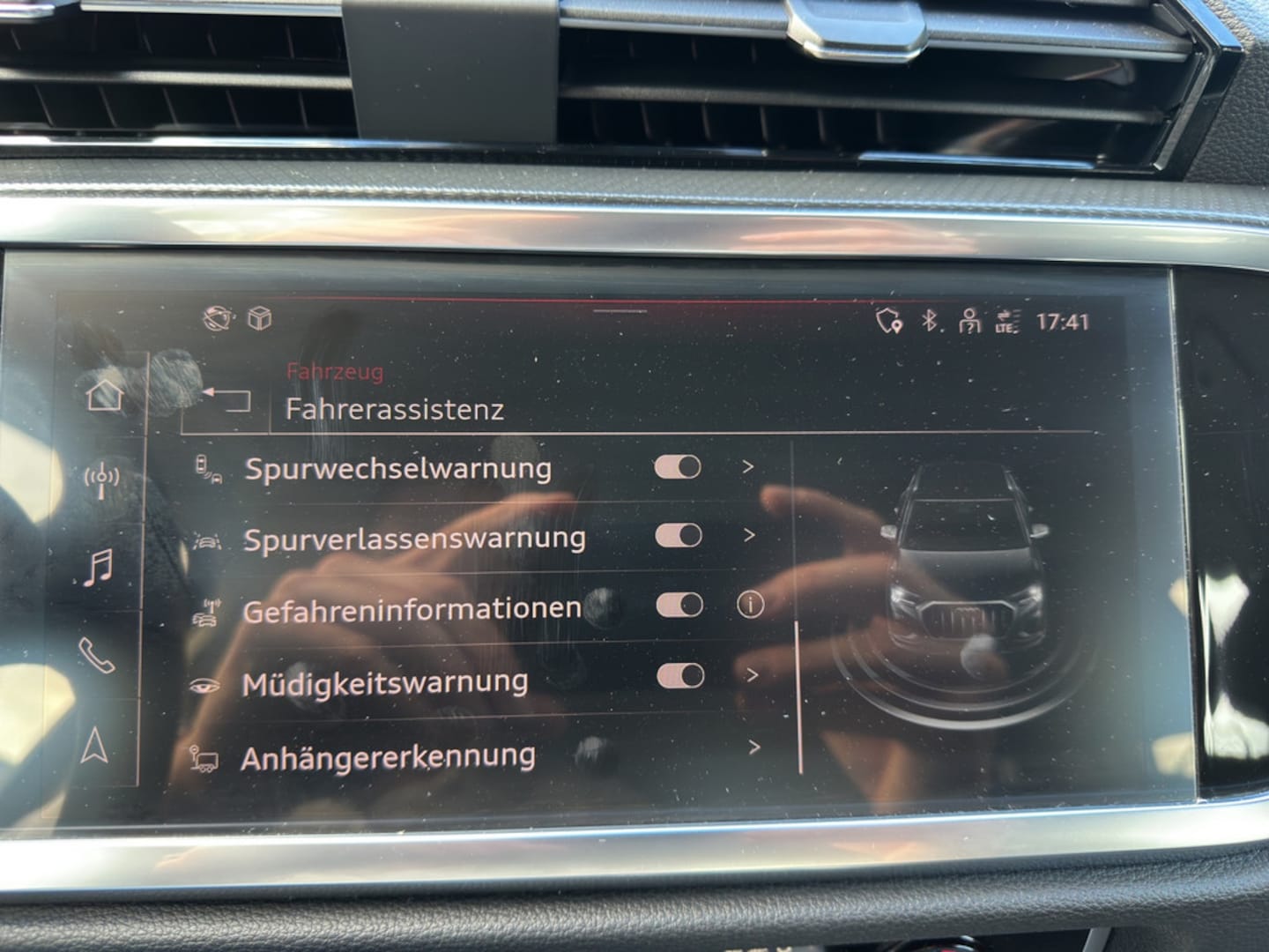 Bild über Audi Q3 advanced 35 TDI S tronic - für weitere Informationen kontaktieren Sie den Audi Partner