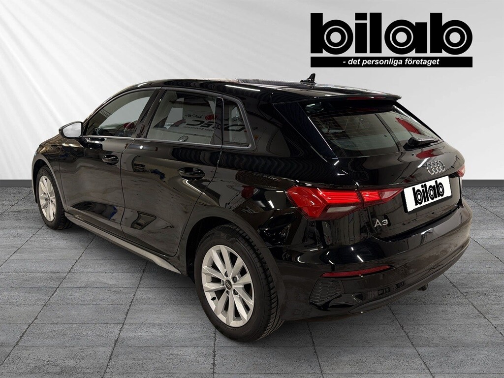 Bild som visar Audi A3 Sportback A3 Sportback 30 TFSI Proline 110 hk 6-växlad - för mer information kontakta din Audi Partner
