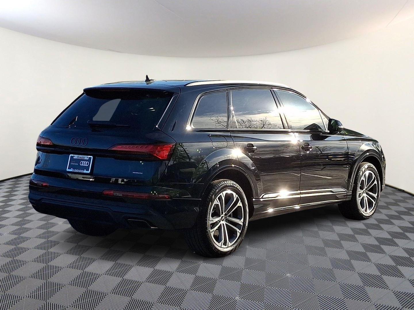 2026 Audi Q7 Premium - Photo 6