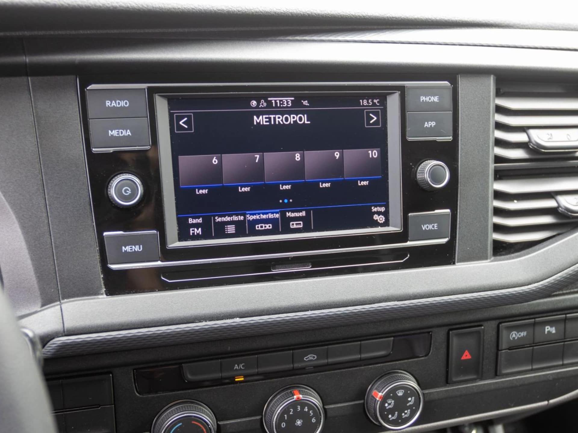 Volkswagen T6.1 Transporter Kasten langer Radstand