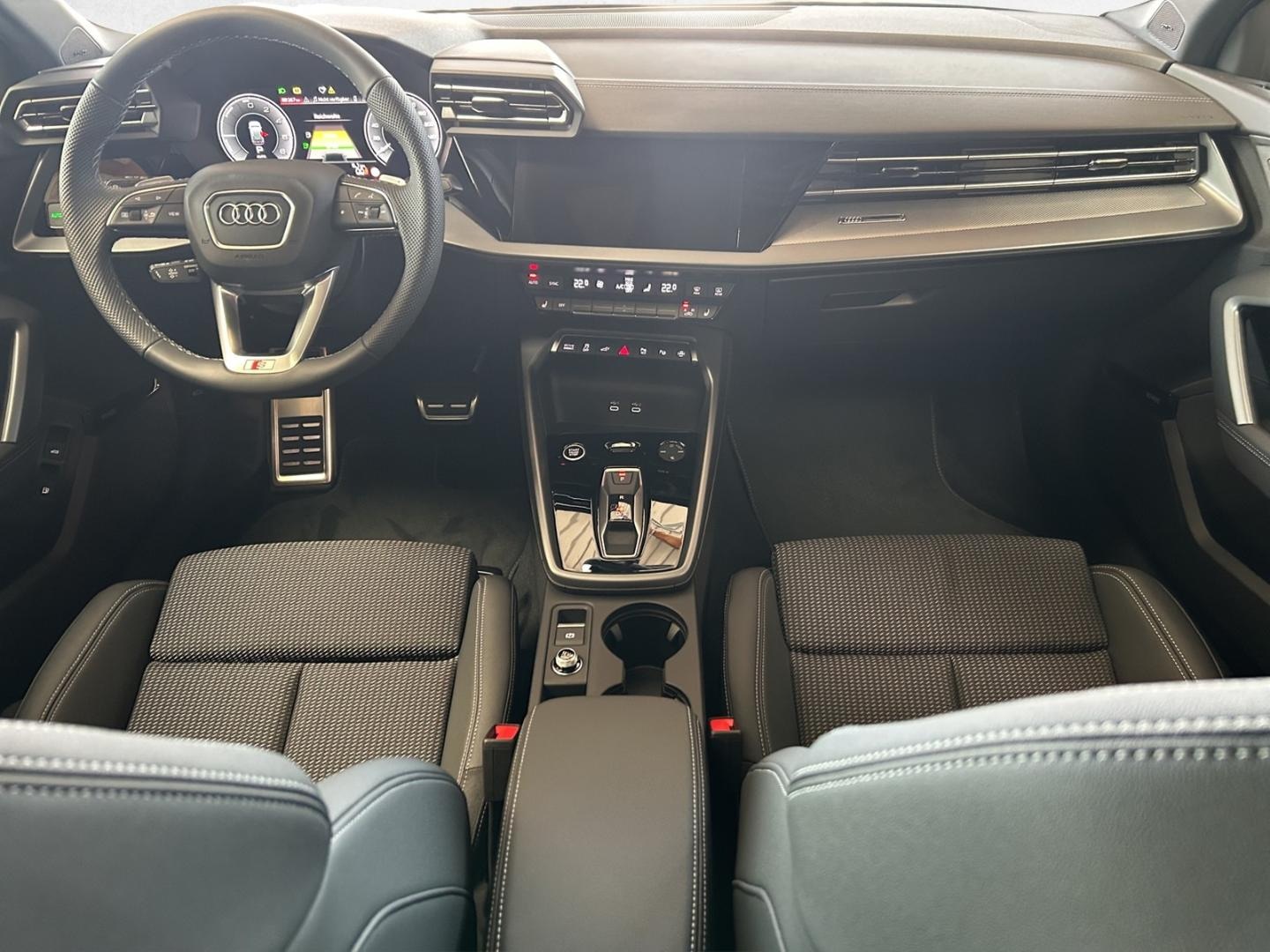 Bild über Audi A3 Sportback TFSI e TFSI e 200 kW S tronic - für weitere Informationen kontaktieren Sie den Audi Partner