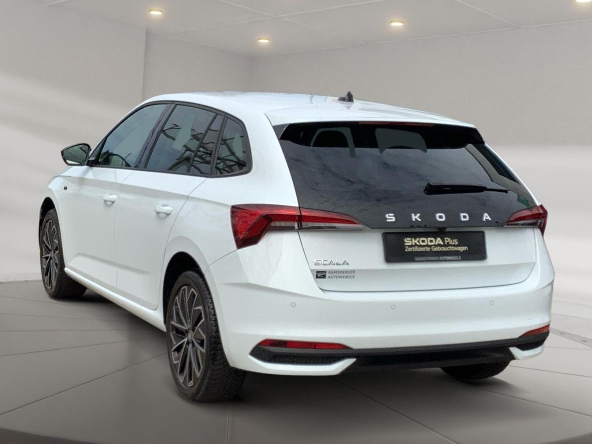 Skoda Scala Tour