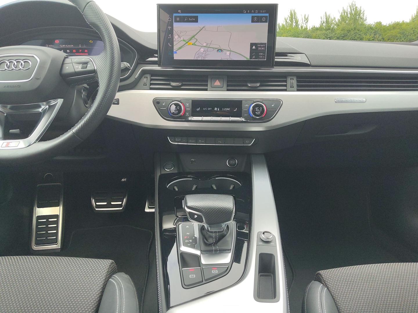 Image about Audi A4 Avant 40 TFSI quattro S tronic