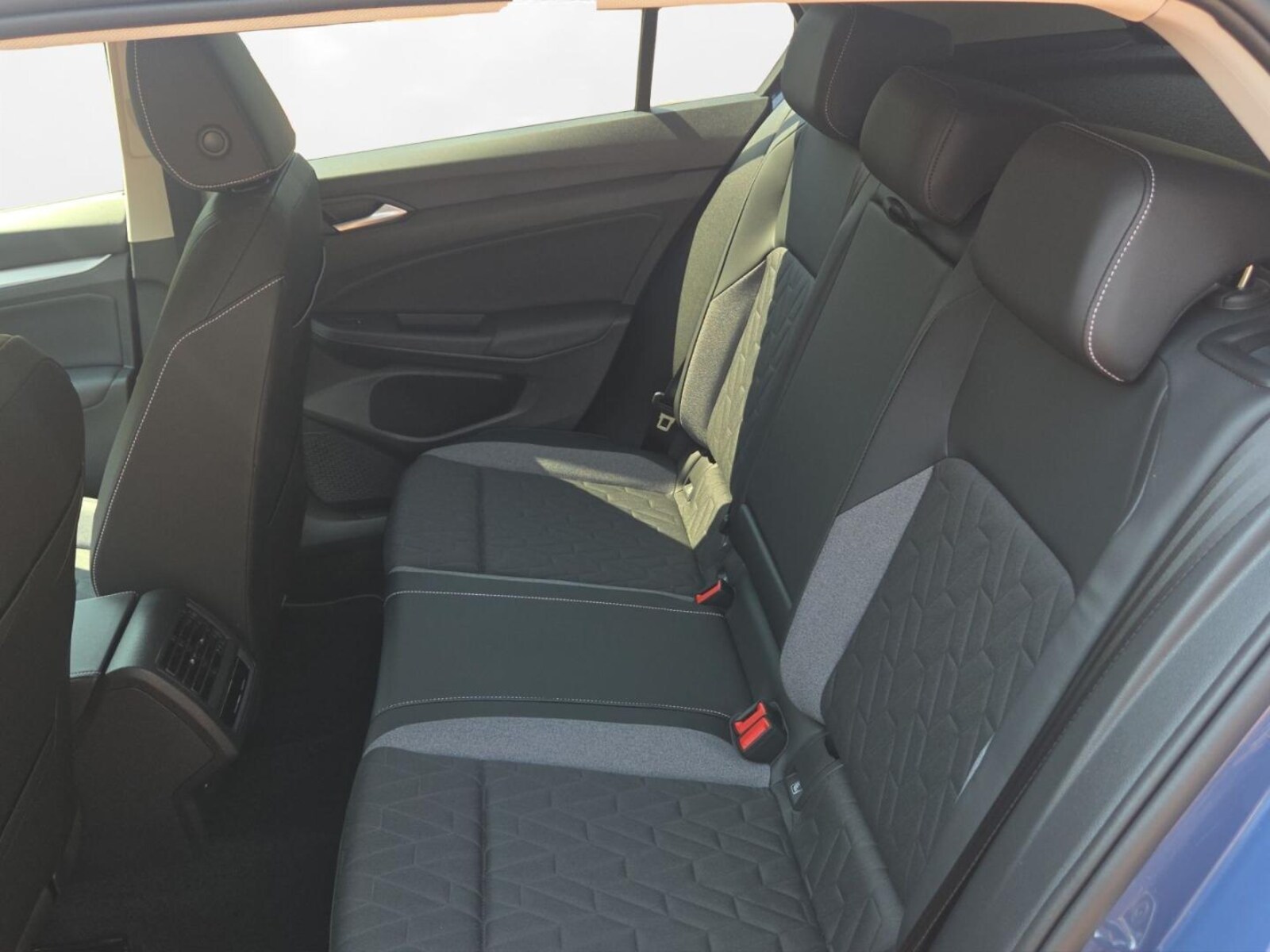 Volkswagen Golf – Bild 8