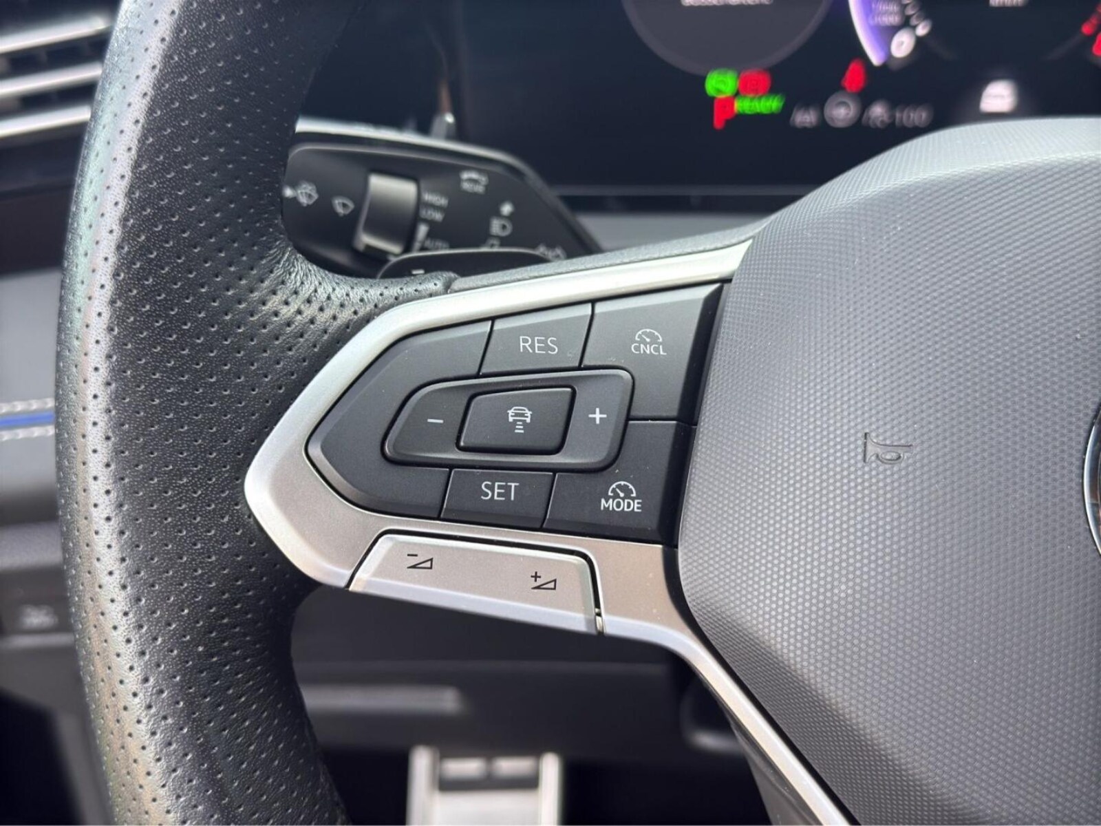 Volkswagen Tiguan – Bild 20