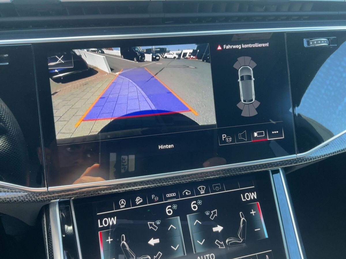 Image about Audi SQ8 TDI quattro tiptronic