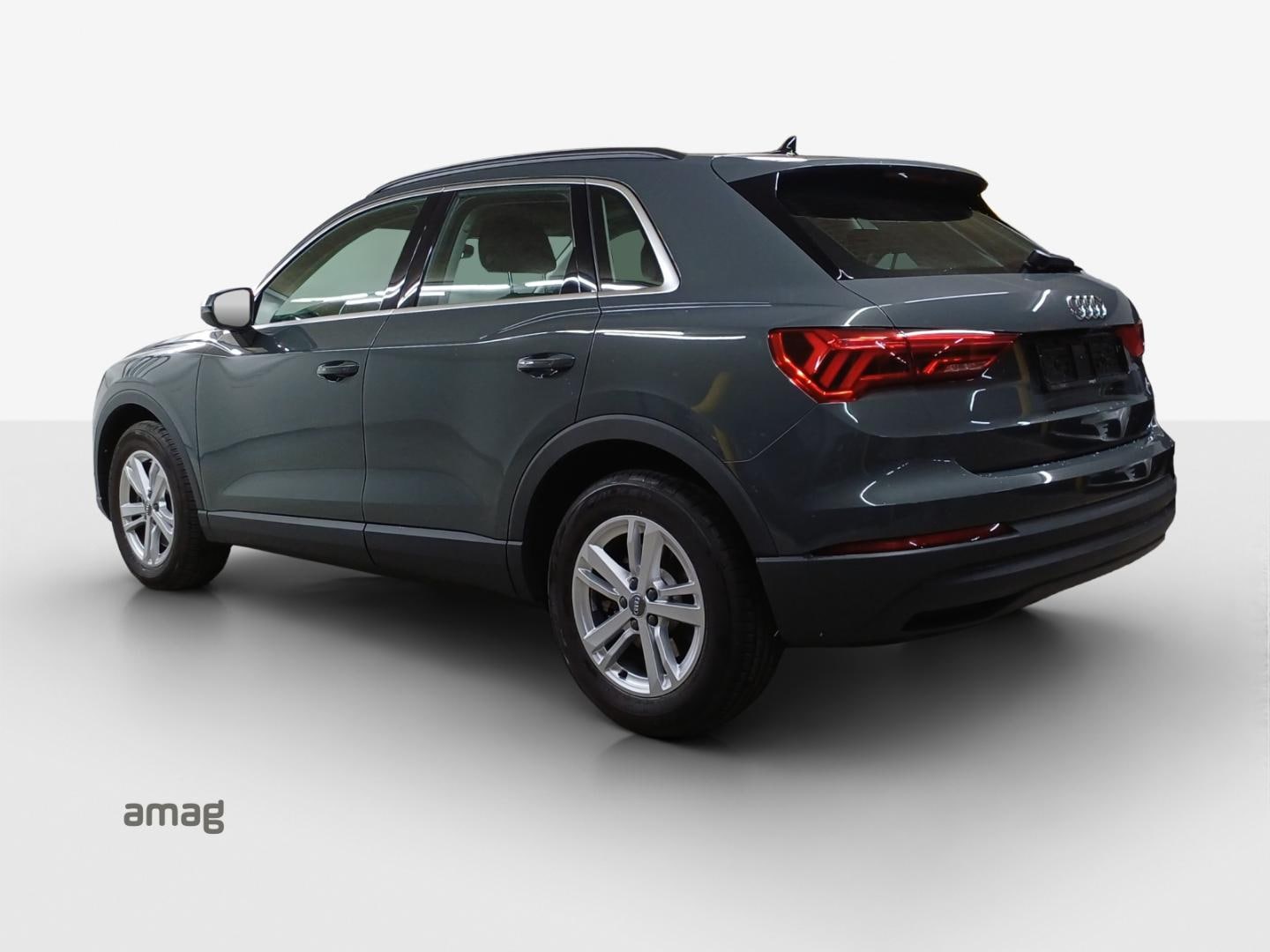 Image de Audi Q3 Basis 40 TFSI quattro 140 kW (190 ch) S tronic - for more details contact your dealer