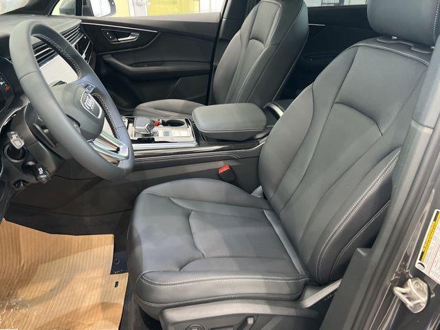 2026 Audi Q7 Premium Plus - Photo 8