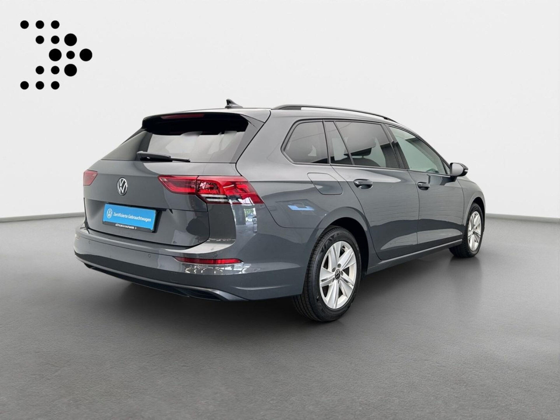 Volkswagen Golf Variant Life