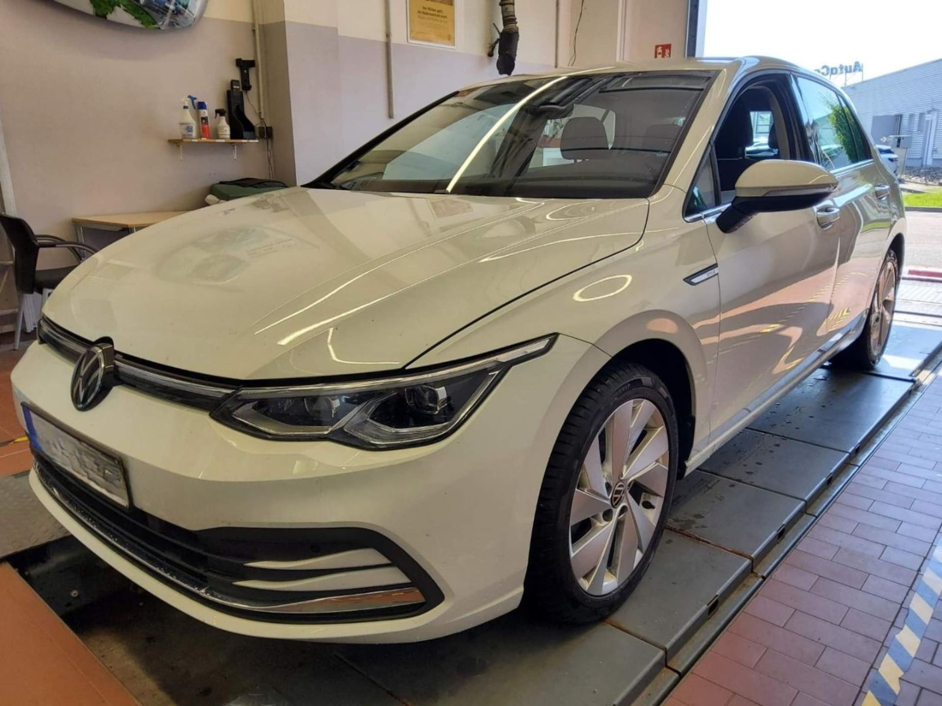 Volkswagen Golf Style
