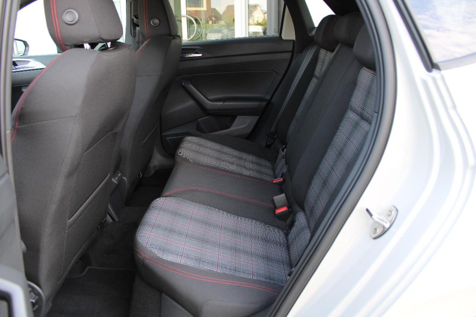 Volkswagen Polo – Bild 11