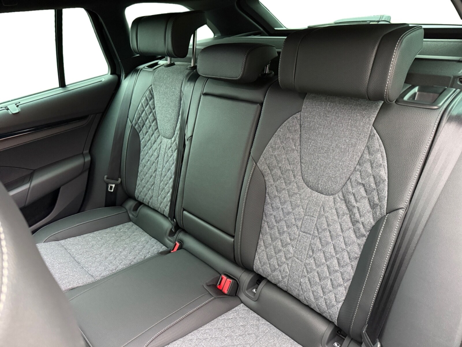 Škoda Octavia Combi – Bild 12