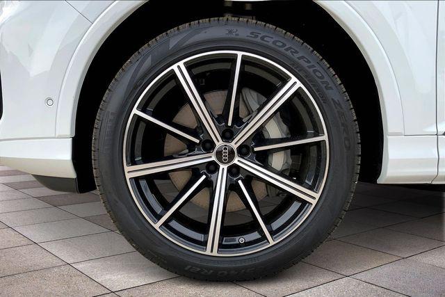 2025 Audi Q7 Premium Plus - Photo 11