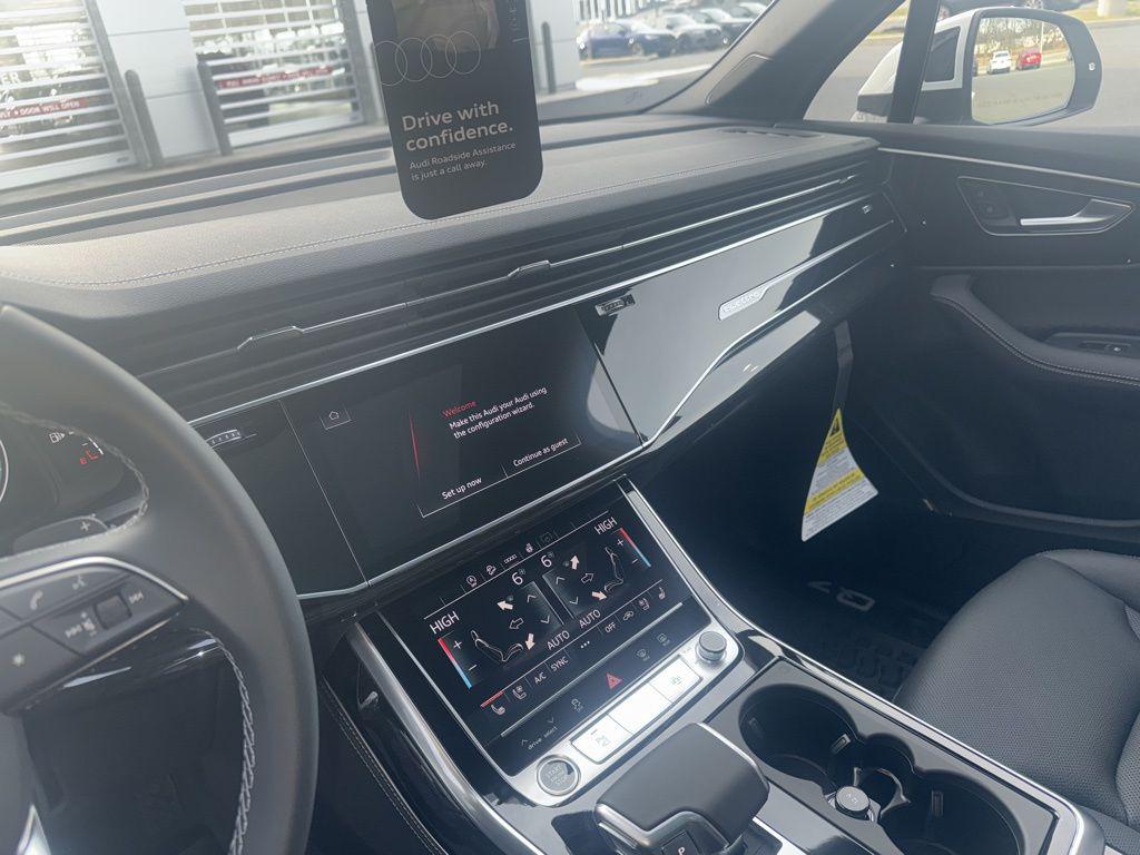 2026 Audi Q7 Premium Plus - Photo 15