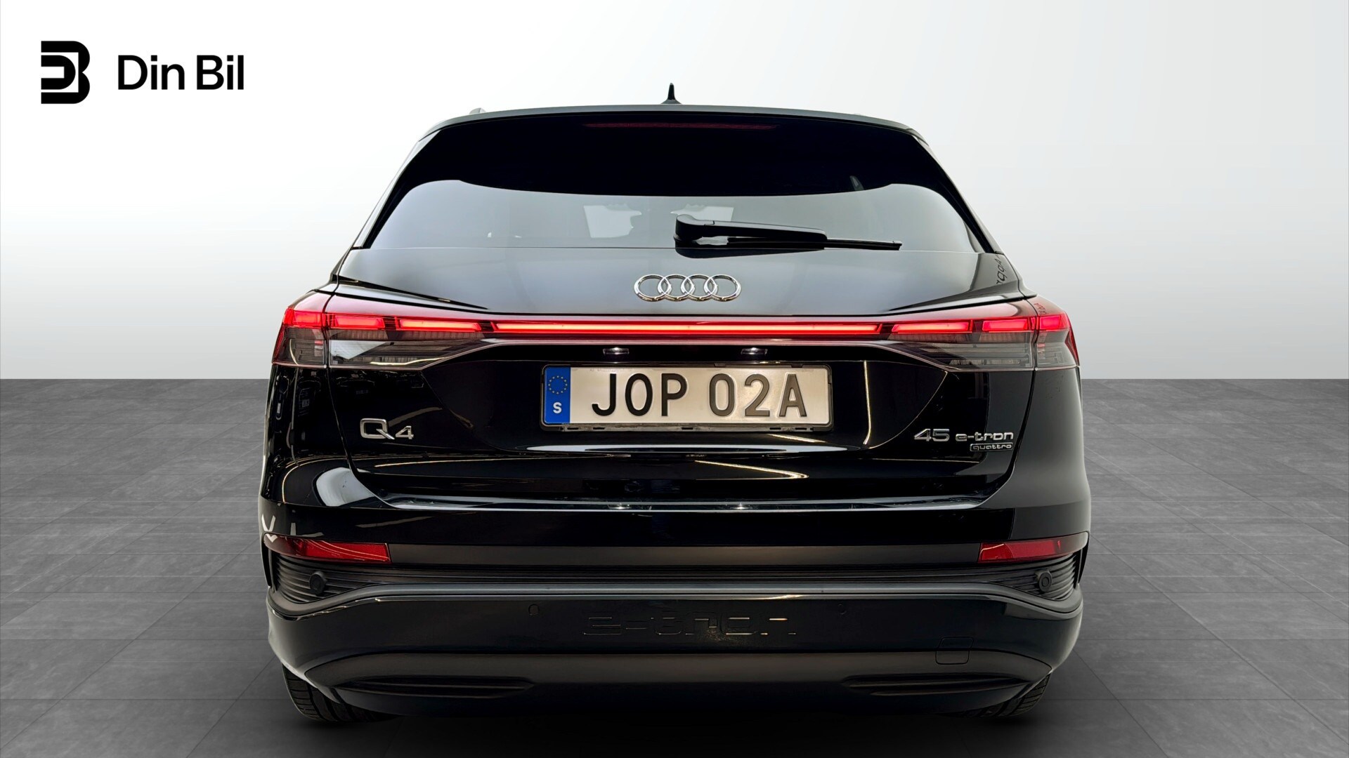 Bild som visar&nbsp;Audi Q4 e-tron&nbsp;Q4 45 e-tron quattro Proline 195,00 kW - för mer information kontakta din Audi Partner