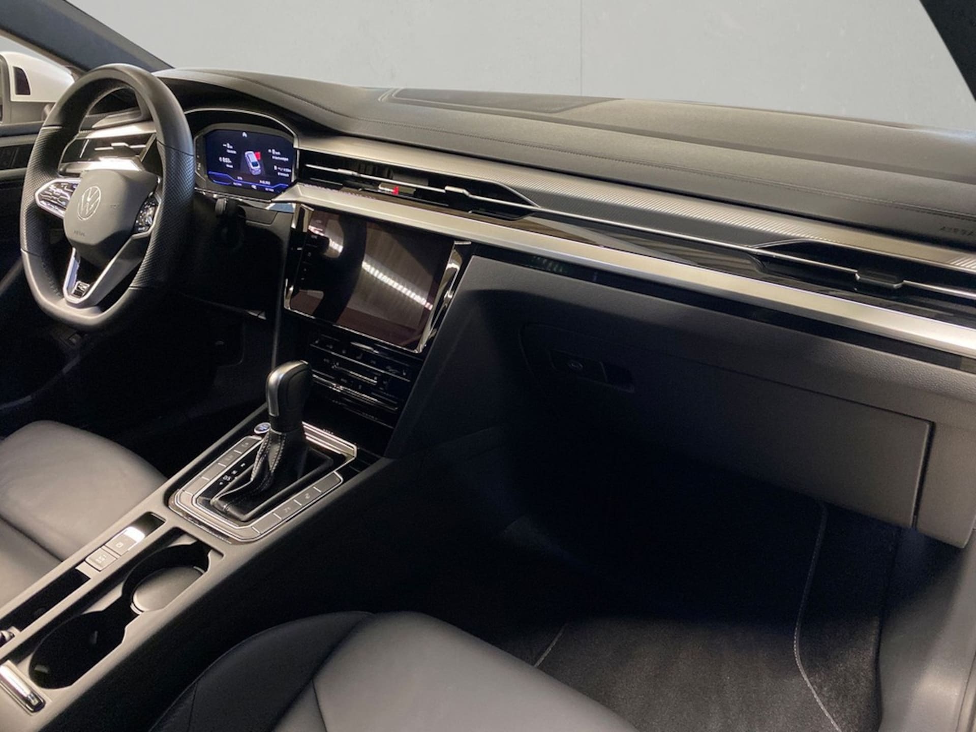 Volkswagen Arteon R-Line