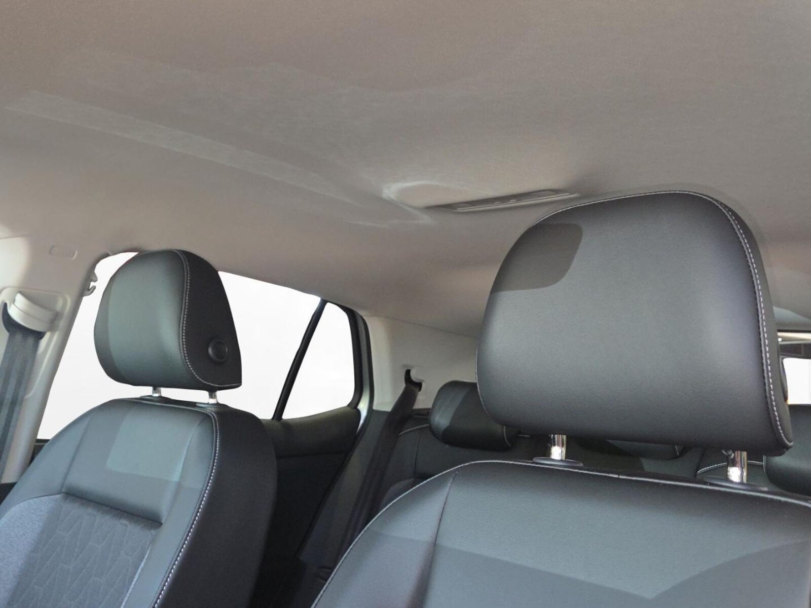 Volkswagen T-Cross – Bild 9