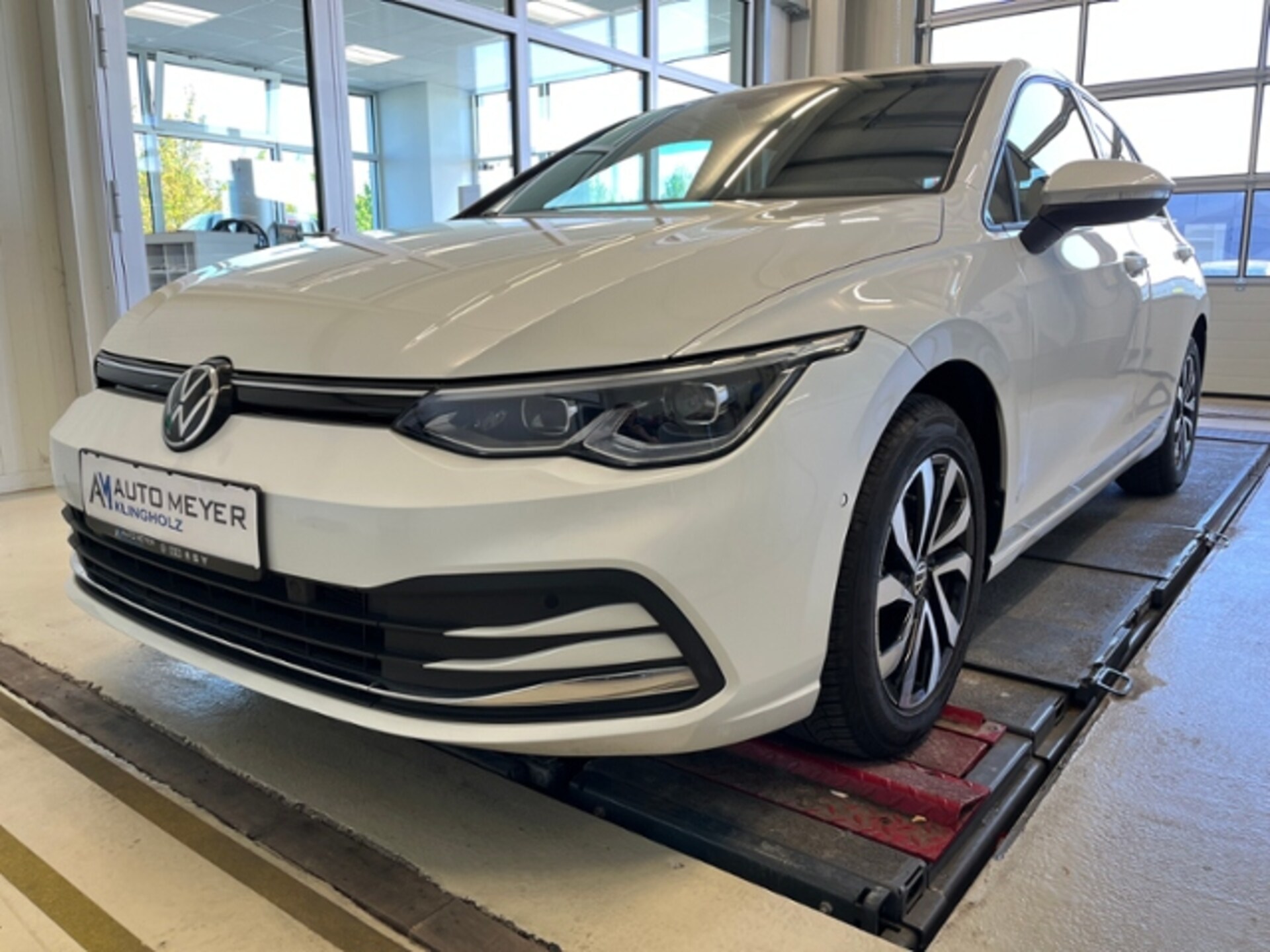Volkswagen Golf Active