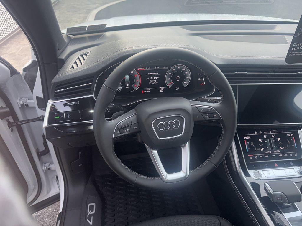 2026 Audi Q7 Premium Plus - Photo 16