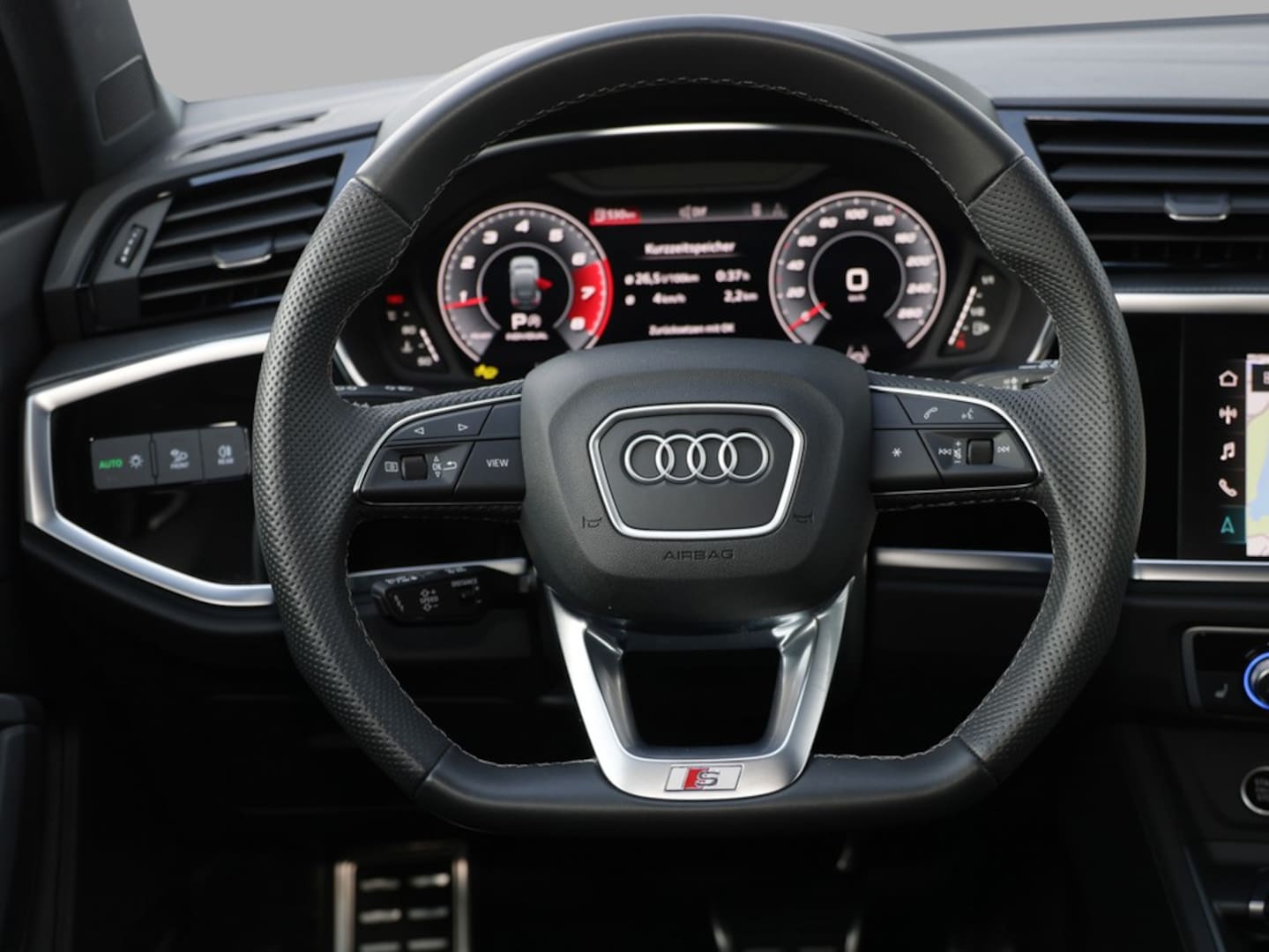 Bild über Audi Q3 Sportback S line 40 TFSI quattro S tronic - für weitere Informationen kontaktieren Sie den Audi Partner