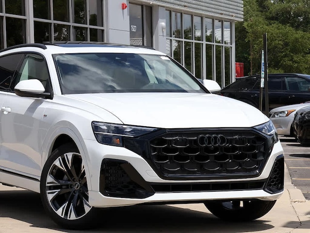 2026 Audi Q8