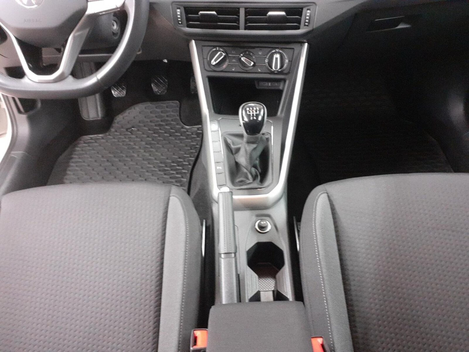 Volkswagen Polo – Bild 11