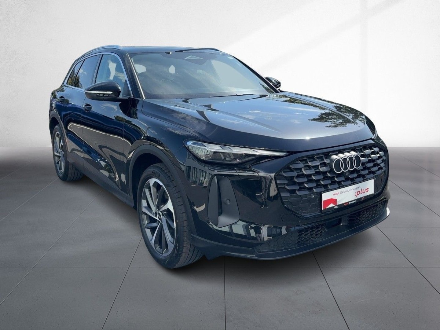 Bild über Audi Q5 SUV TDI quattro 150 kW S tronic - für weitere Informationen kontaktieren Sie den Audi Partner