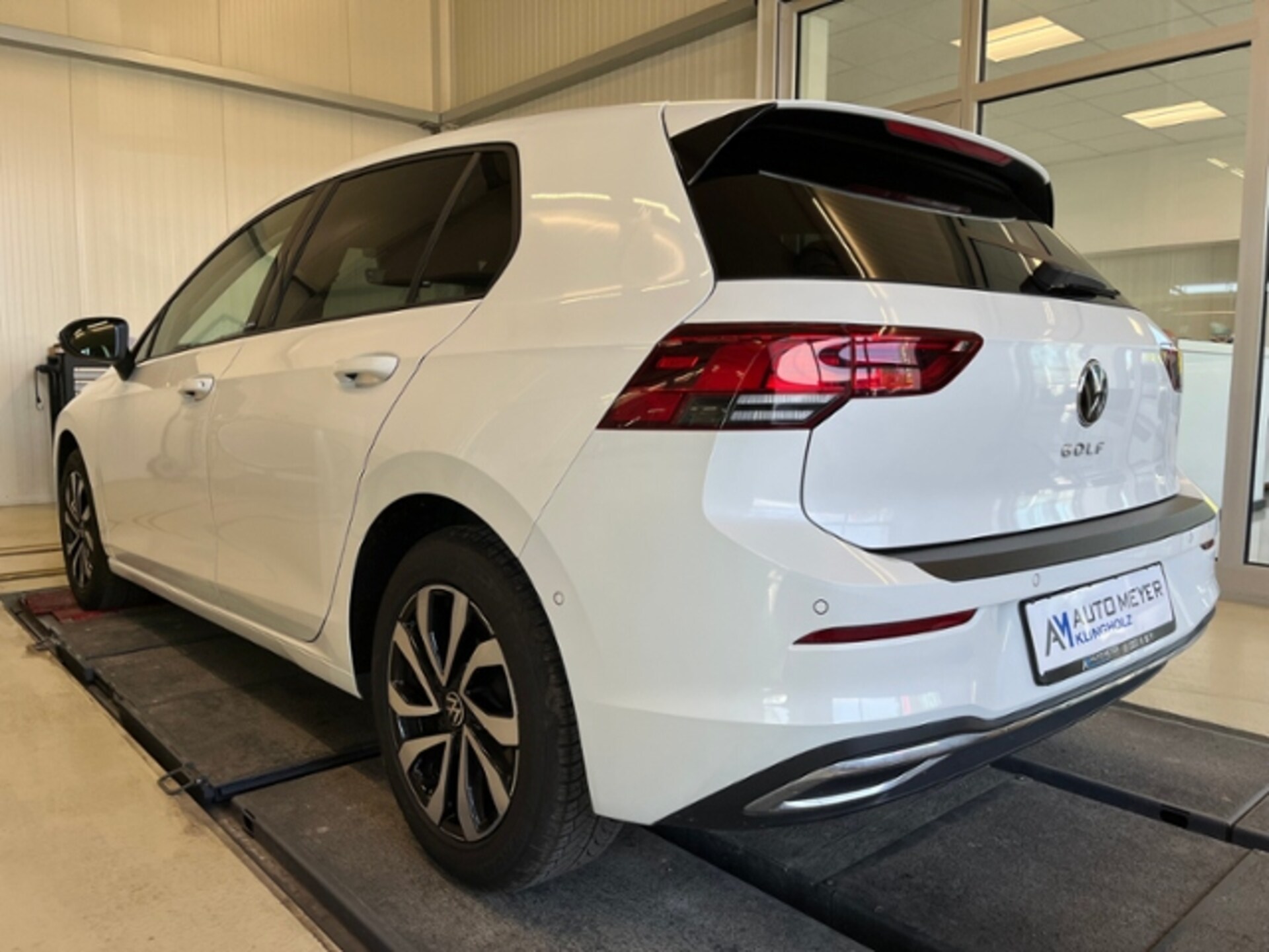 Volkswagen Golf Active