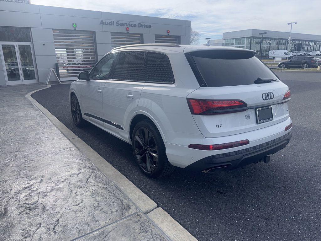 2026 Audi Q7 Premium Plus - Photo 17