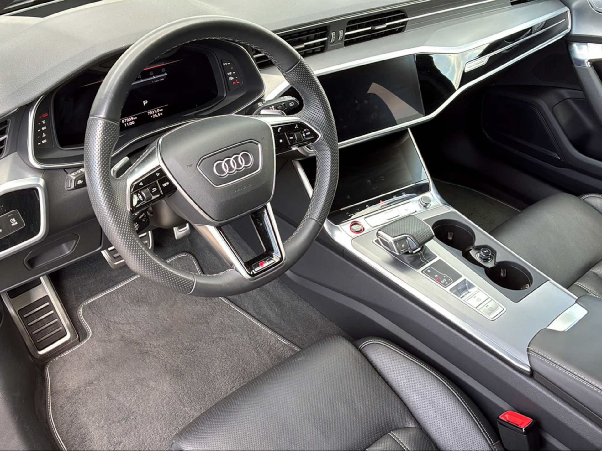 Audi S6 Avant