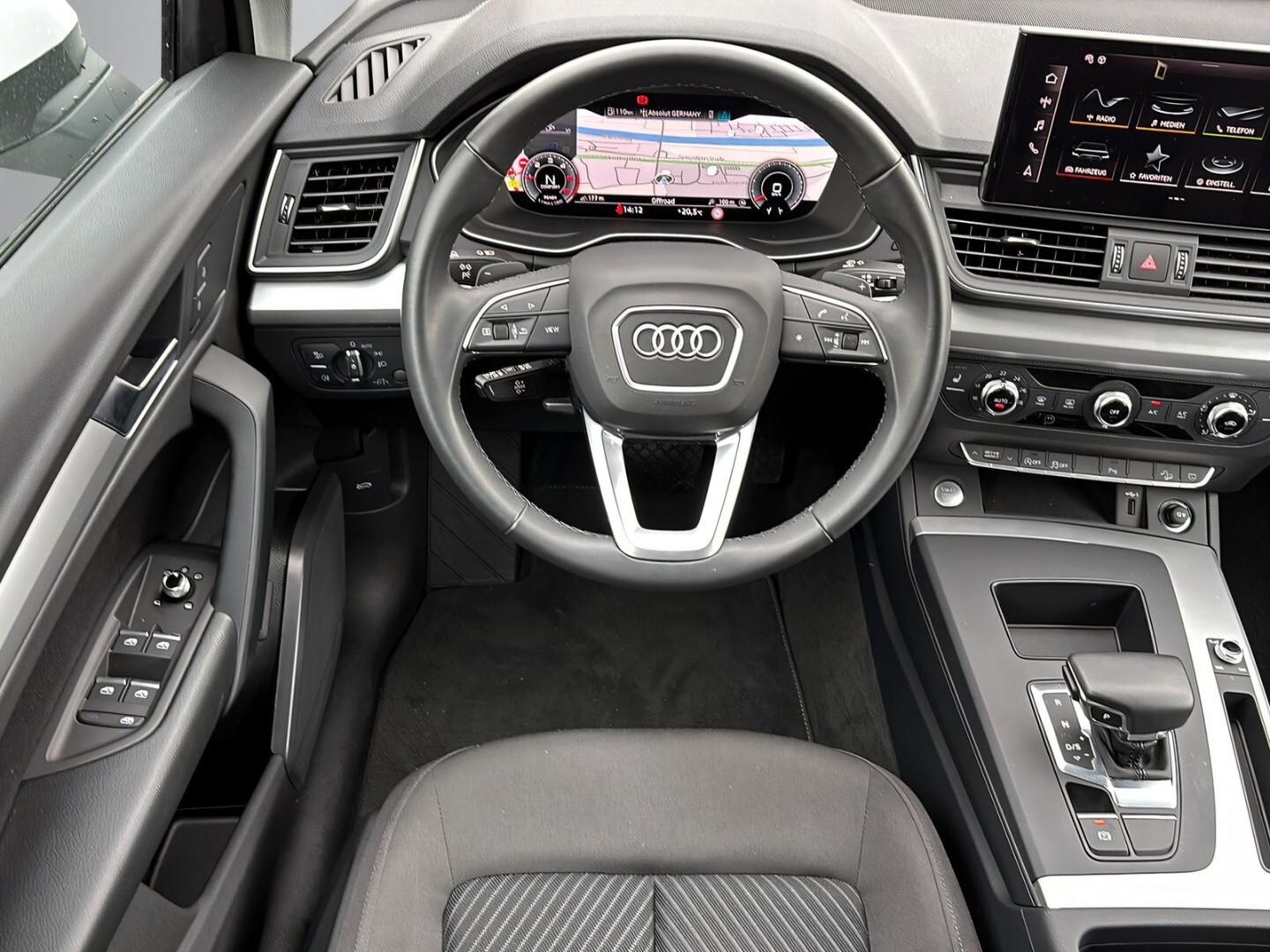Bild über Audi Q5 40 TDI quattro 150 kW S tronic - für weitere Informationen kontaktieren Sie den Audi Partner