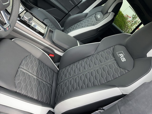 Image about Audi RS Q8 SUV RS Q8 SUV 441(600) kW(PS) tiptronic