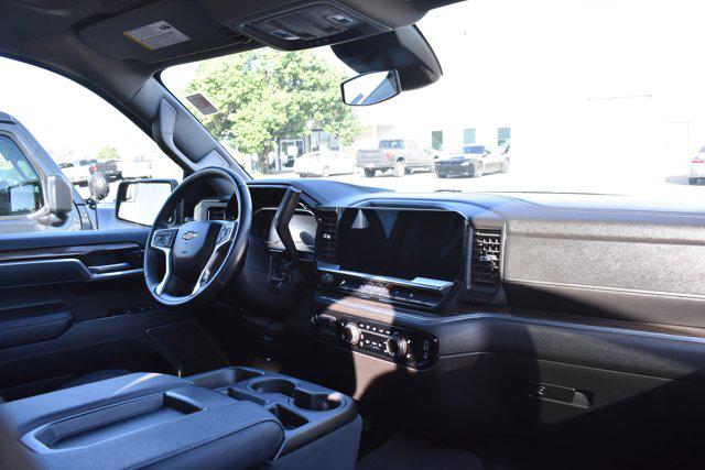 2025 Chevrolet Silverado 1500 LT - Photo 29