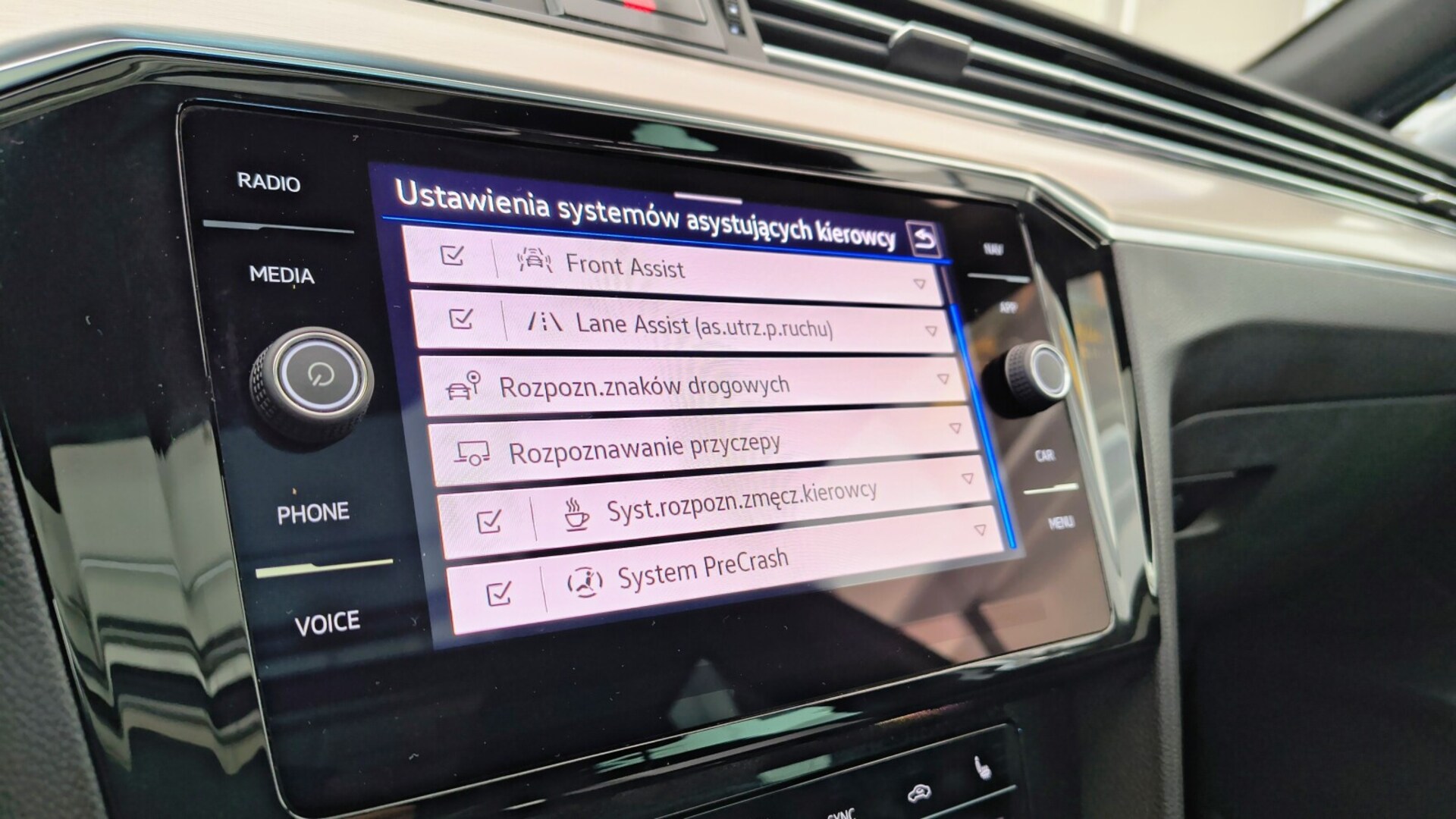 Volkswagen Passat Variant Elegance
