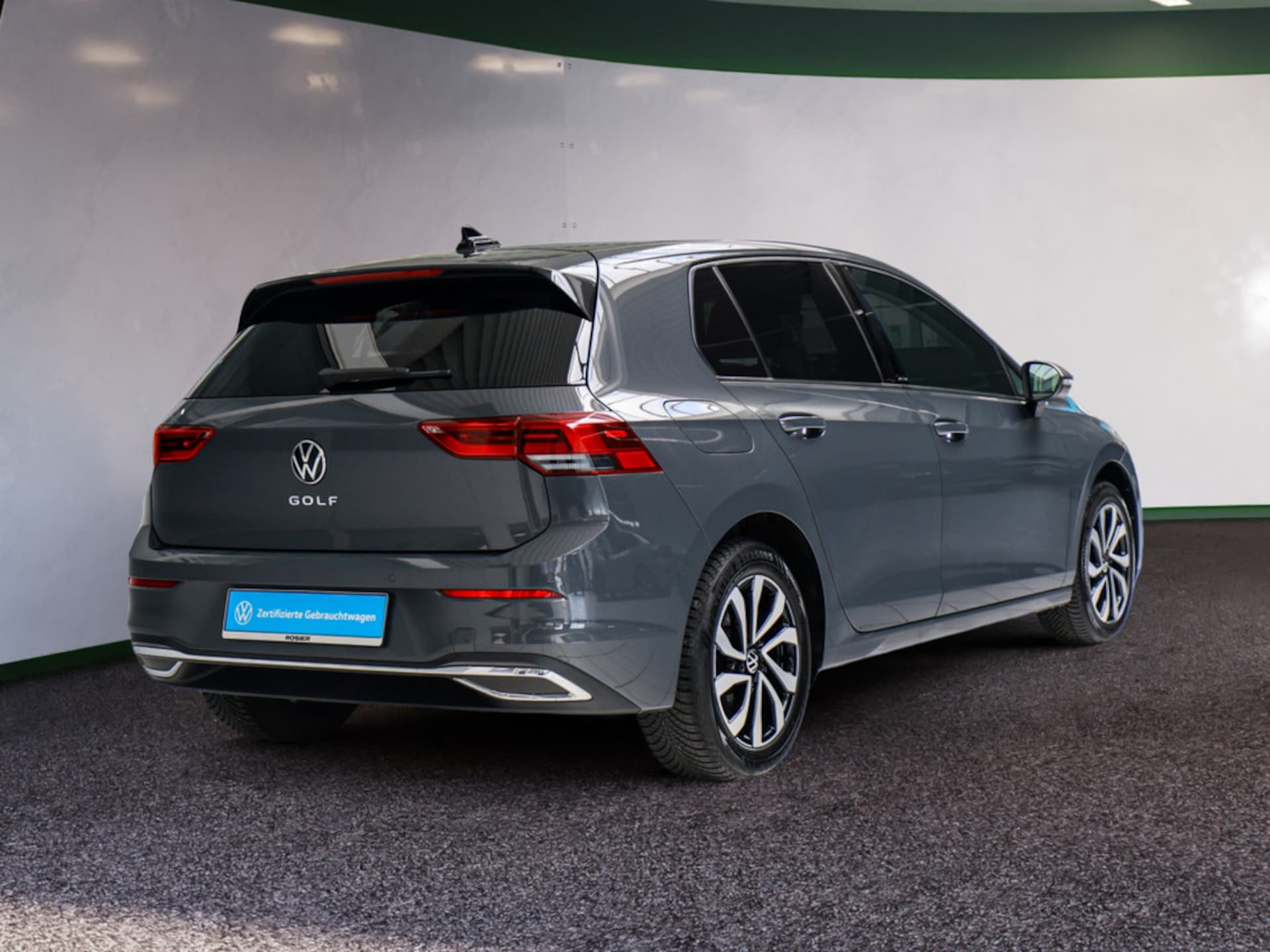 Volkswagen Golf Life