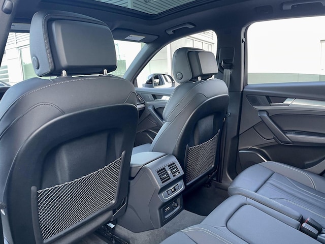 2025 Audi Q5 Premium - Photo 13