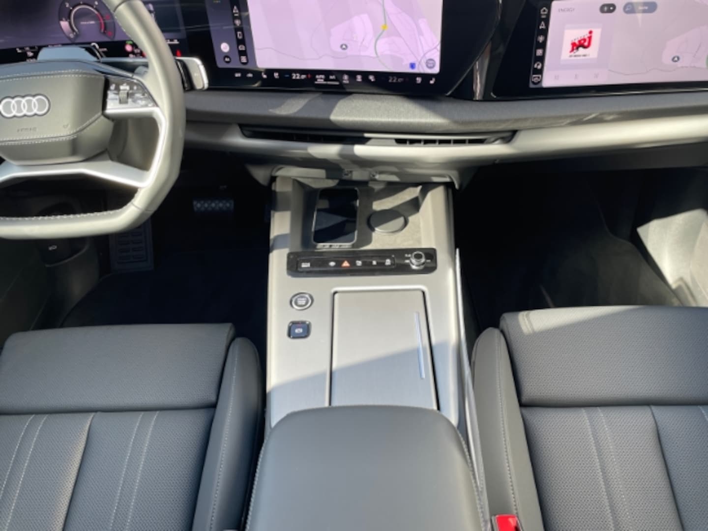 Bild über Audi Q7 SUV TDI quattro 220 kW tiptronic - für weitere Informationen kontaktieren Sie den Audi Partner