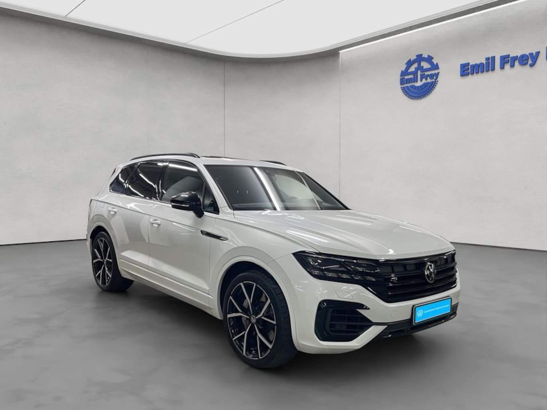 Volkswagen Touareg R