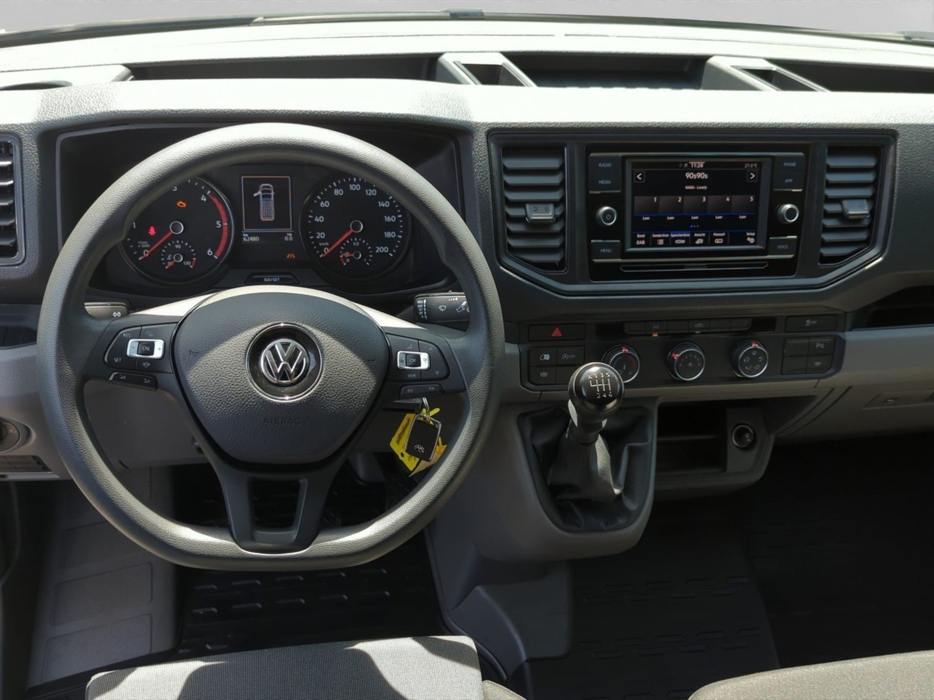 Volkswagen Crafter Kasten langer Radstand