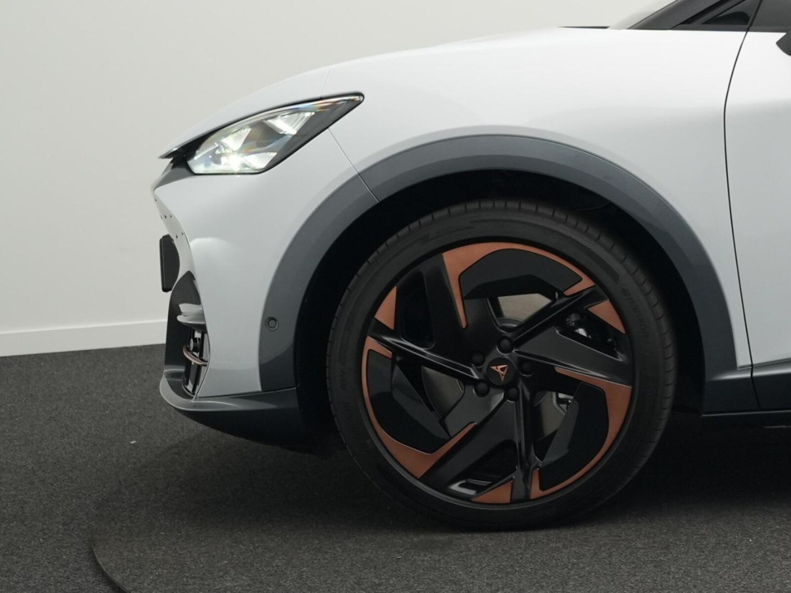 CUPRA Tavascan – Bild 16