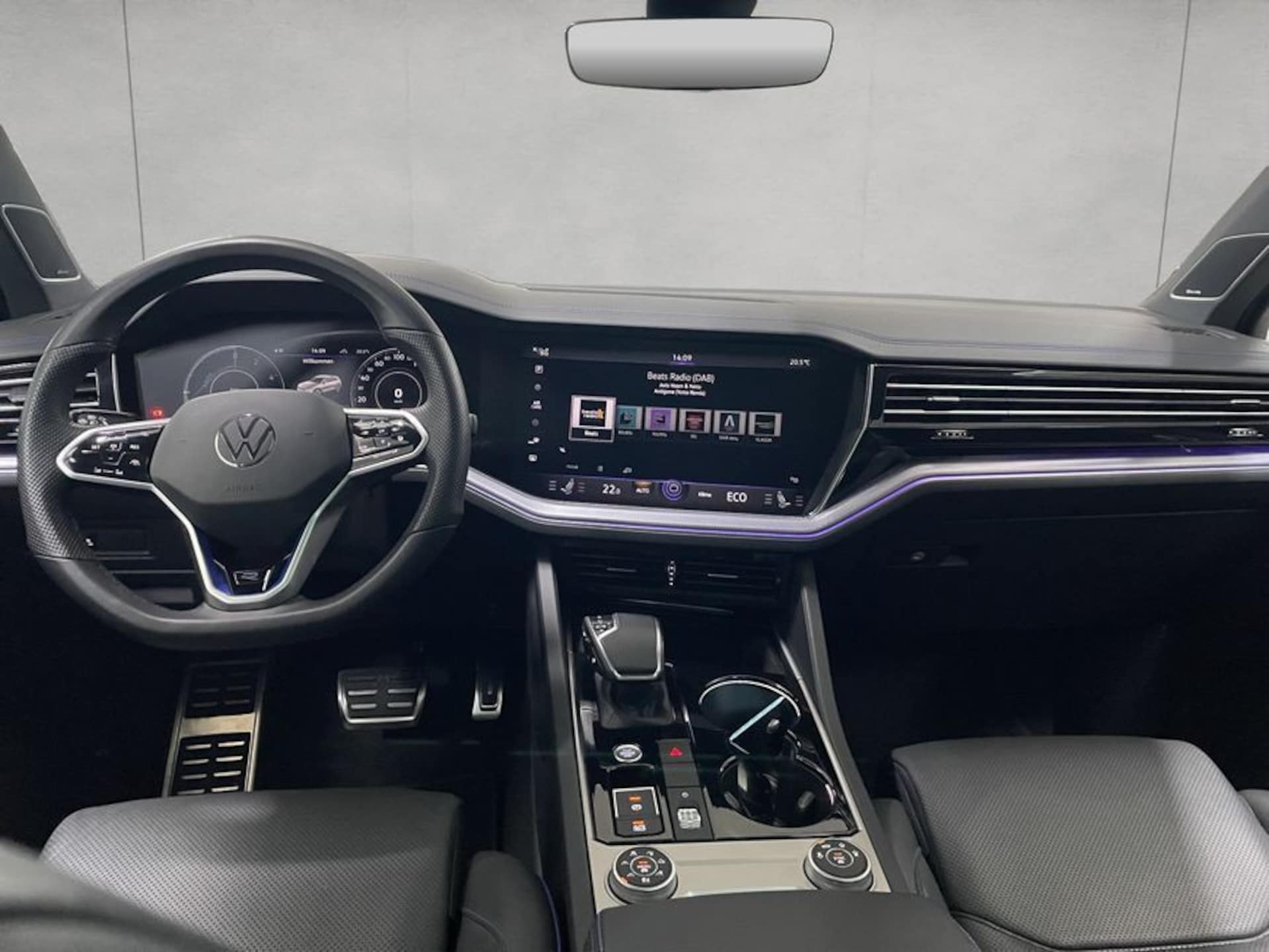 Volkswagen Touareg R
