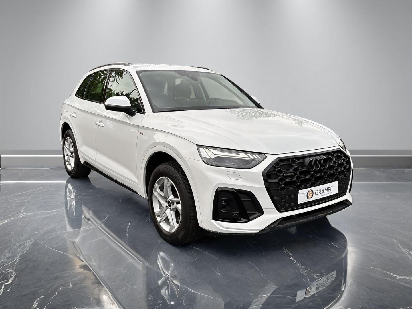 Bild über Audi Q5 40 TDI quattro 150 kW S tronic - für weitere Informationen kontaktieren Sie den Audi Partner