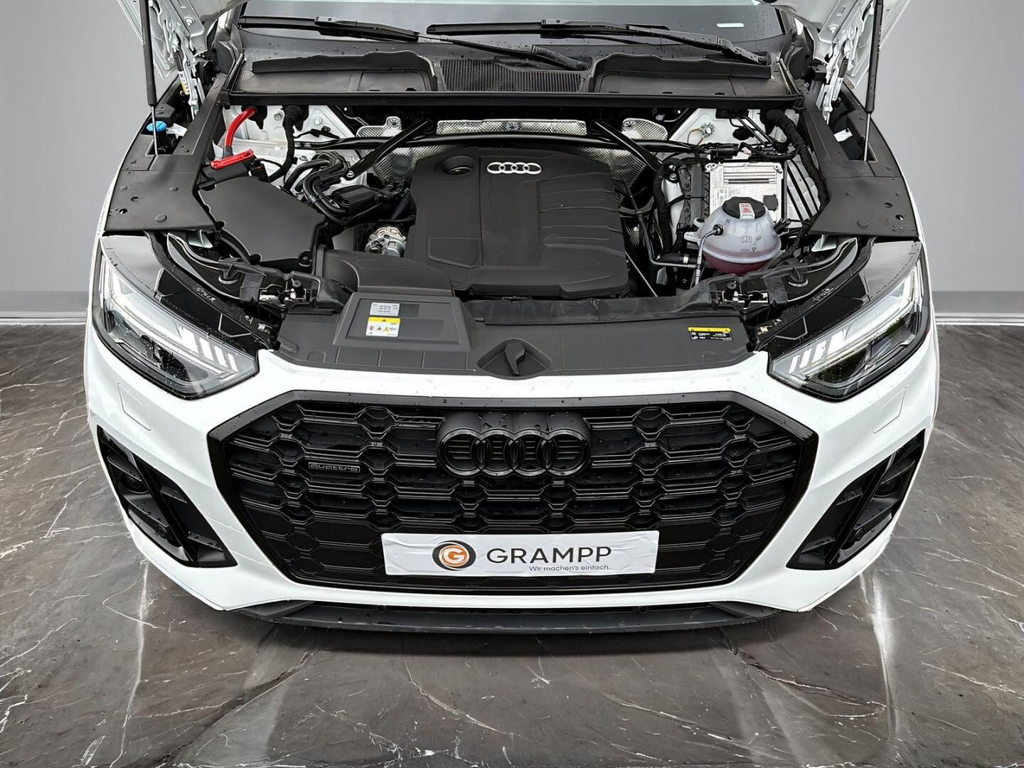 Bild über Audi Q5 40 TDI quattro 150 kW S tronic - für weitere Informationen kontaktieren Sie den Audi Partner