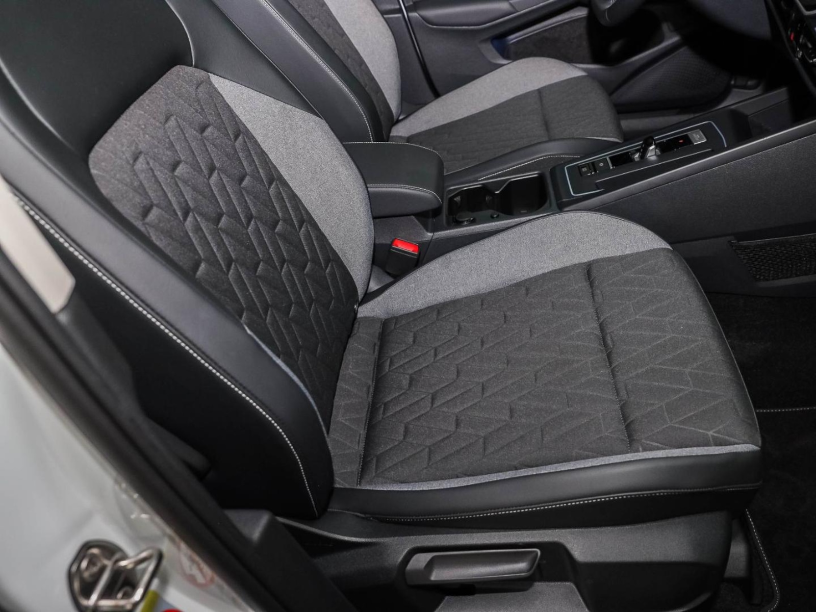 Volkswagen Golf – Bild 24