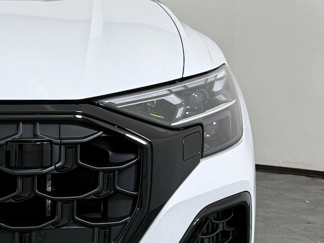 2026 Audi SQ8 Prestige - Photo 10