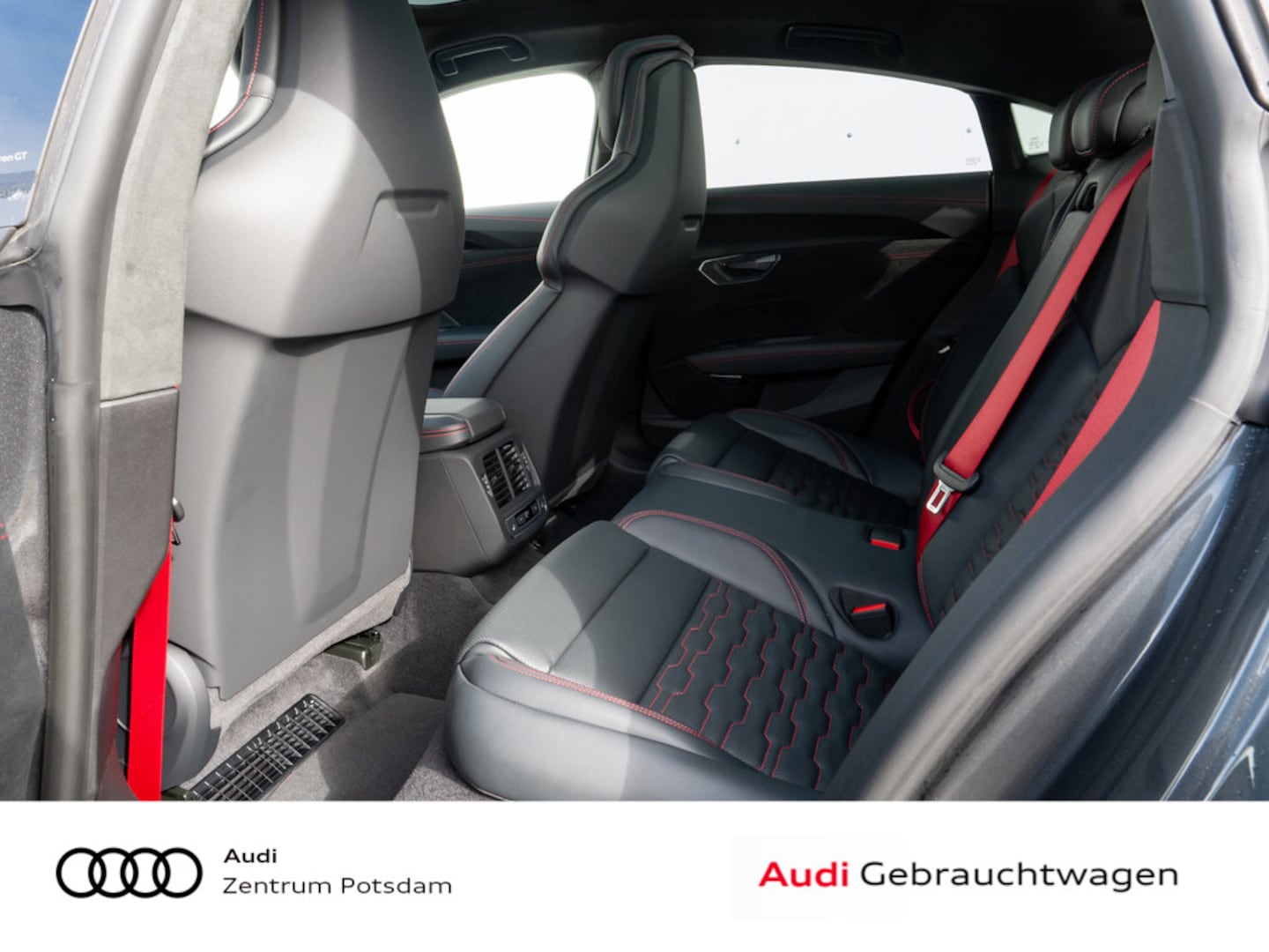 Bild über Audi RS e-tron GT e-tron quattro performance 620 kW - für weitere Informationen kontaktieren Sie den Audi Partner