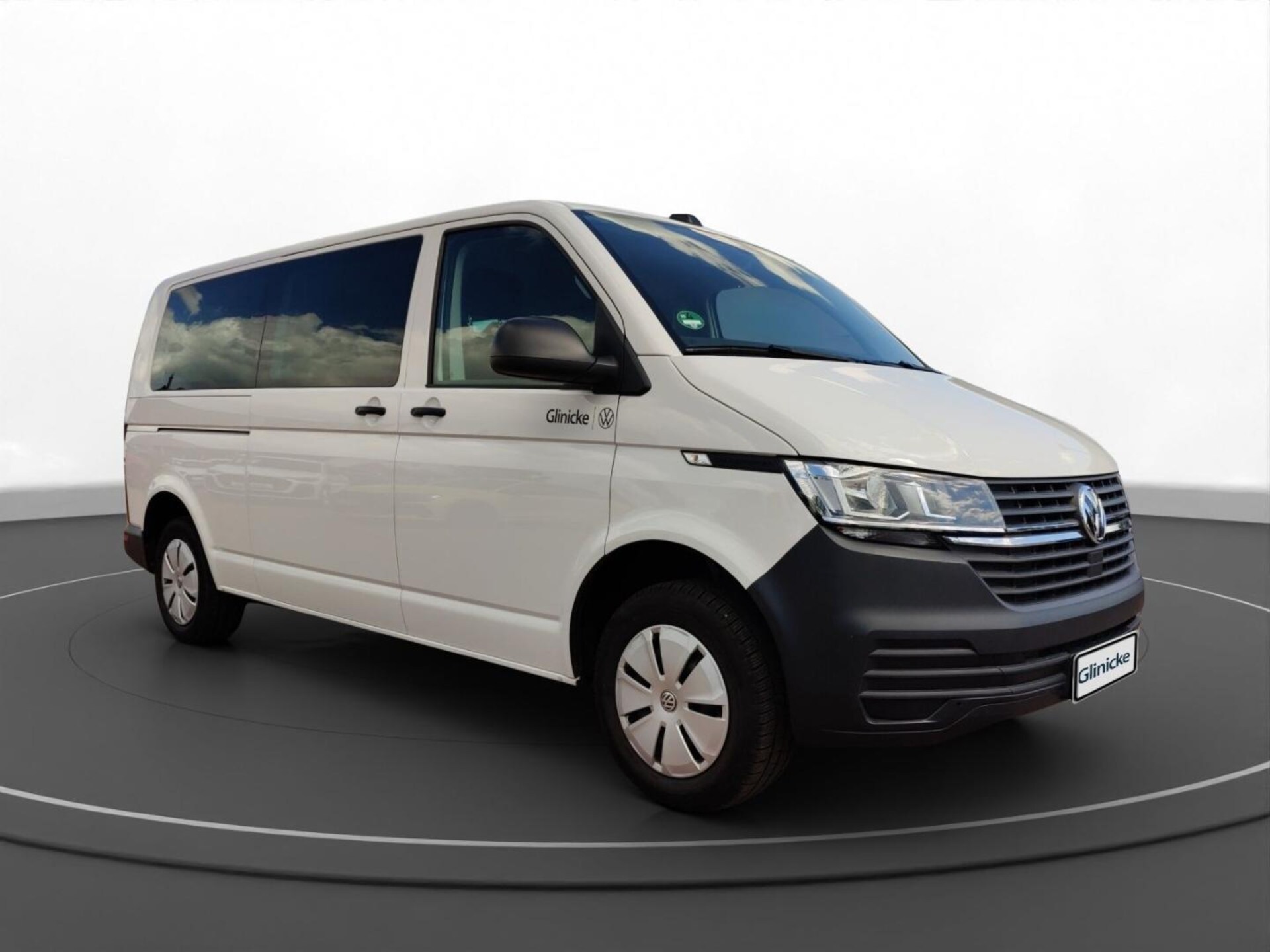 Volkswagen T6.1 Transporter Kombi langer Radstand