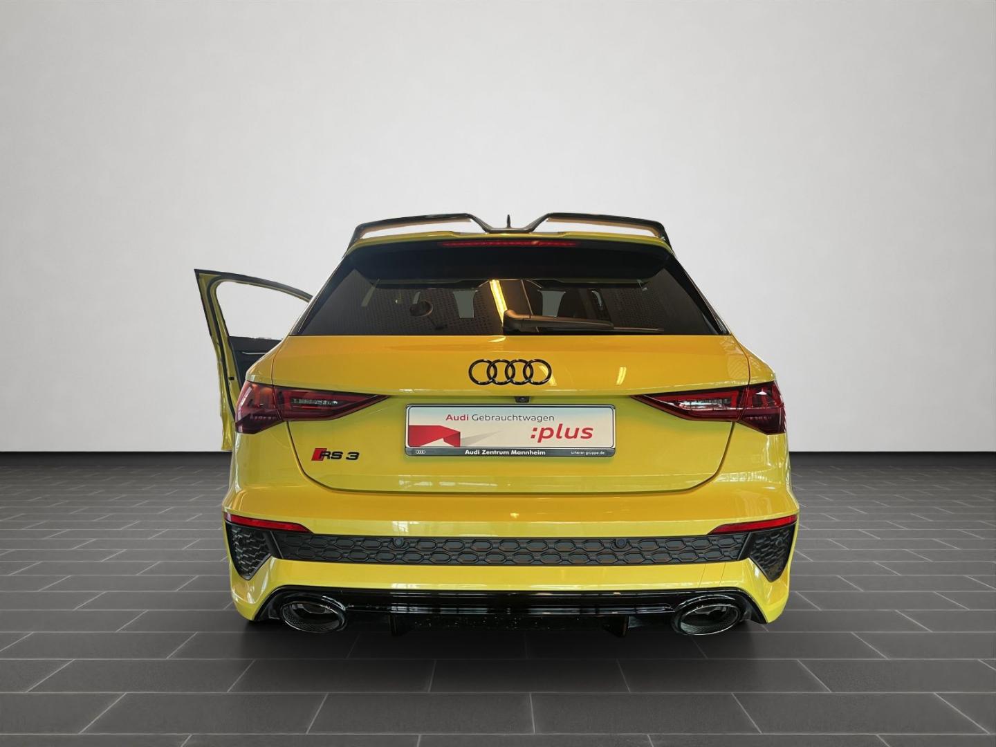 Image about Audi RS 3 Sportback RS 3 Sportback 294(400) kW(PS) S tronic