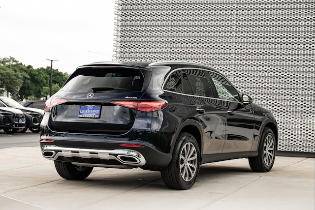 2024 Mercedes-Benz GLC 300